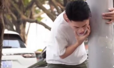 It's a dummy ice-cream.. ????